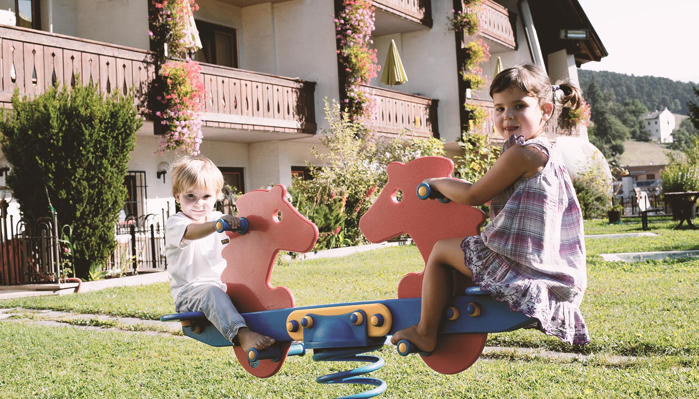 Der Spielplatz beim Kastel Seiser Alm